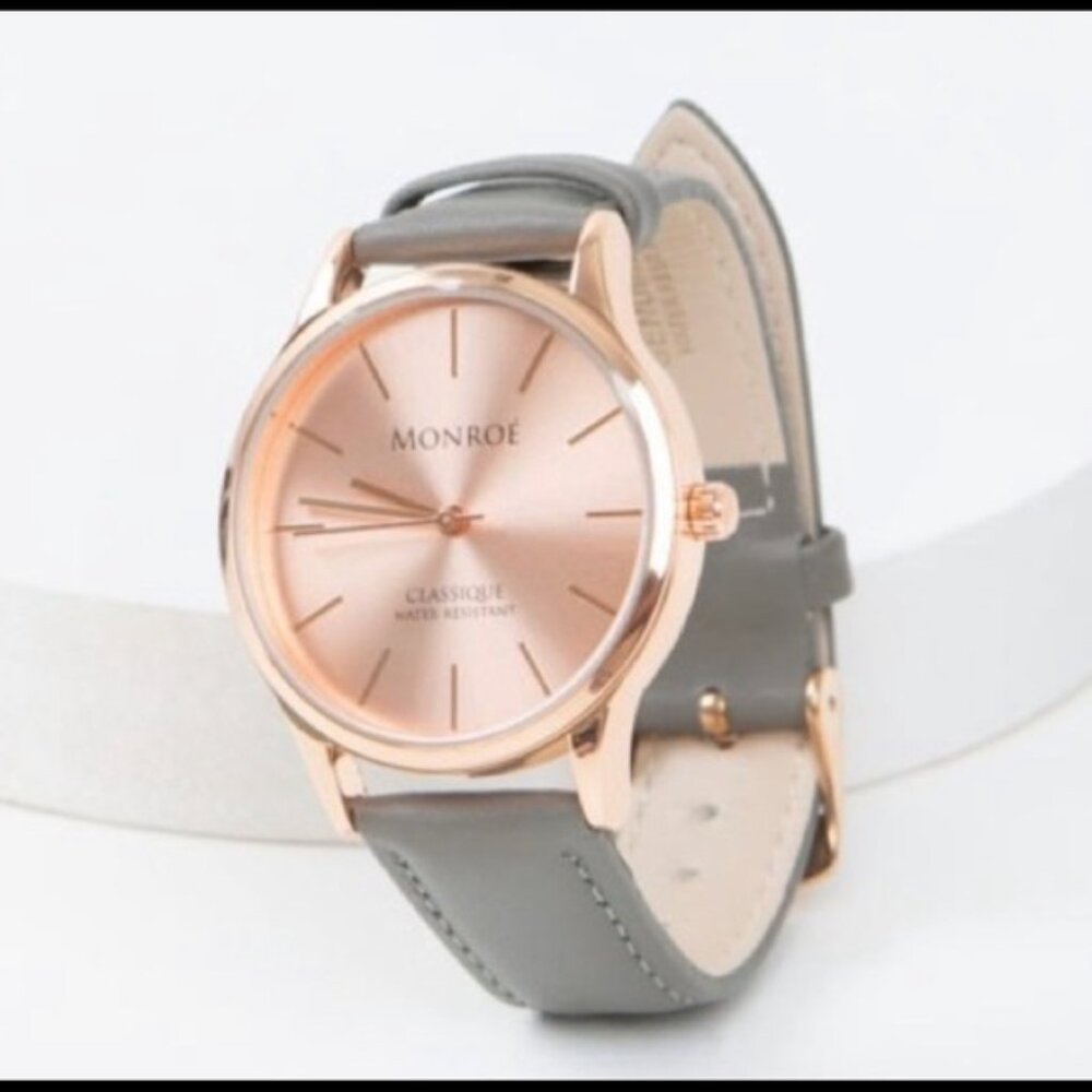 Monroe Classique Womens Watch NWOT